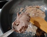 A picture of step 2 of Oreo chocolate balls.