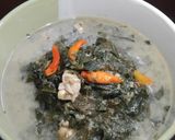 Foto langkah ke 4 dari resep Sayur Bobor Daun Singkong.