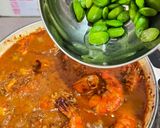 Gambar langkah 4 resipi Sambal Tumis Udang Petai Kakgerl 🧜🏻‍♀️.