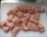 Foto del paso 1 de la receta: Pollo al limón fácil con ensalada de vegetales varios (todos de estación)