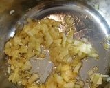 A picture of step 1 of Clams in white wine.