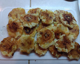Foto del paso 4 de la receta: Tostones de plátano cubanos