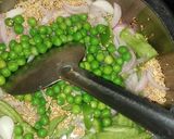 A picture of step 2 of Vegetable daliya.