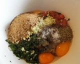 Foto del paso 1 de la receta: Rollo de carne relleno con salsa casera de tomate