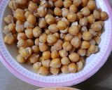 A picture of step 1 of Vegetarian Pasta Chaat/Salad.