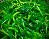 Hình bước làm 1 của món Gỏi rau muống thịt luộc