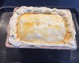 A picture of step 6 of Russian-style pie.