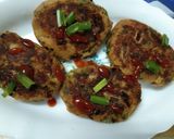 A picture of step 3 of Spring Onion and Potato Cutlets.