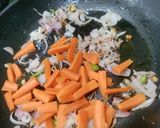 A picture of step 4 of Stir-fried Red Rice and Veggies.