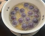 Foto langkah ke 5 dari resep Bola ubi unggu kopong.
