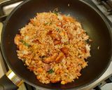 Foto langkah ke 5 dari resep Nasi salmon/rice salmon.