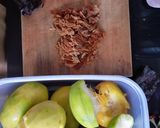 Foto langkah ke 2 dari resep Rujak kedondong.