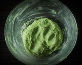 A picture of step 2 of Aloo-Palak Chakli.