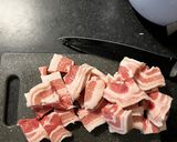 A picture of step 1 of Thịt Kho Tiêu (Vietnamese Braised Black Pepper Pork).