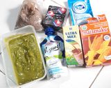 Foto langkah ke 1 dari resep Avocado dessert box with oreo.