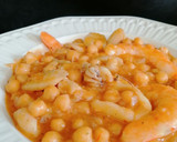 Foto del paso 12 de la receta: Garbanzos con sepia y langostinos