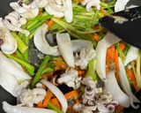 花枝炒芹菜的食譜步驟5照片