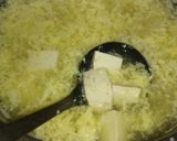 Foto langkah ke 2 dari resep Sup Tahu Telur.