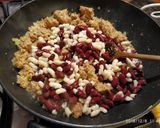 Húsos (kolbászos), babos tészta recept fázis 6 fotója
