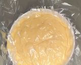 Foto del paso 3 de la receta: Tarta de crema pastelera y frutilla