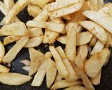 A picture of step 4 of My Homemade Salt n Pepper Seasoning Chips. 😀.