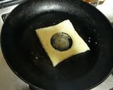 Foto langkah ke 2 dari resep Roti Tawar Telur Ceplok.