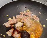 A picture of step 3 of Stir-Fried Soft Tofu with Minced Pork and Chili Paste (Tofu Recipe Ep 16).