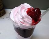 A picture of step 4 of Strawberry cheese delight.