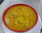 A picture of step 4 of Bottle gourd with chana dal.