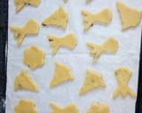 A picture of step 9 of Sultanas and lemon flavored cookies.