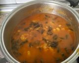 Foto del paso 5 de la receta: Habichuelas con espinacas y Gambas