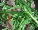 Hình bước làm 2 của món Đậu ve xào thịt