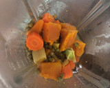 Foto del paso 2 de la receta: Papilla para bebé de guisantes, calabaza y zanahoria
