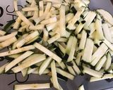 Une image de l'étape 3 de Courgette au persil et beurre de chorizo.