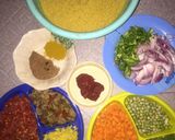 A picture of step 1 of Jollof couscous.