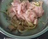 A picture of step 2 of Chopsuey w/ Chicken Liver & Chicken Meat in Oyster Sauce.