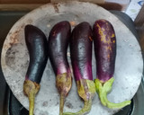 Foto langkah ke 1 dari resep Terong Bakar Sambal Pecak.