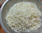 A picture of step 1 of Gravy chowmein.