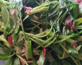 Foto langkah ke 2 dari resep Tumis kangkung.