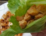 Gambar langkah 3 resipi Ayam Mamak Iceberg Lettuce Wraps.
