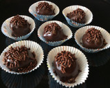 Foto del paso 19 de la receta: Bombones Cremosos/Bombones de Nuez/Trufas de Nuez y Torta de Cho