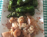 Foto del paso 3 de la receta: Calamarcitos encebollados con pimientos de Padrón