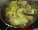 Hình bước làm 3 của món Dưa hường kho thịt ba rọi
