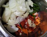 Foto del paso 1 de la receta: Pasta con aduki y verduras salteadas :)