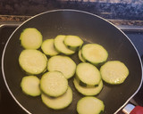 Foto del paso 3 de la receta: Calabacín y pollo a la plancha