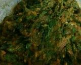 A picture of step 6 of Methi ka stuff paratha.