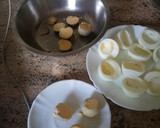 Foto del paso 7 de la receta: Huevos rellenos con hummus de brócoli