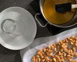 Foto del passaggio 5 della ricetta Struffoli napoletani al forno