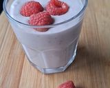 Une image de l'étape 1 de Smoothie bananes, framboises.
