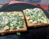 A picture of step 3 of Delicious Cheese chilli Toast on tawa.